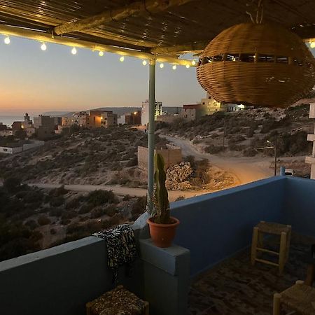Bed and Breakfast Let Us Surf Tamraght Exterior foto